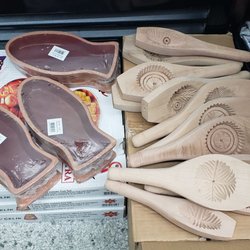 Seafood and Meat Market - Kitchen tools