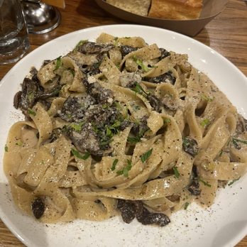 Forma Pasta Factory - Fettuccine Funghi - Pasta Shops Near Me - Brooklyn, New York