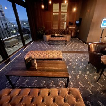 Penthouse on Park - Lounges Near Me - New York, New York