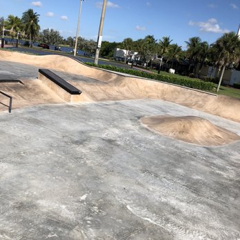 Miramar Regional Park - Showing the skatepark from the left side. - Parks Near Me - Miramar, Florida Miramar Regional Park - Showing the skatepark from the left side. - Parks Near Me - Miramar, Florida