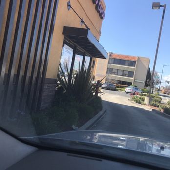 El Pollo Loco - Life in the drive-thru! And the chicken is great! - Mexican Near Me - Richmond, California