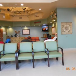 Advanced Pain Management & Spine Specialists - Wait area