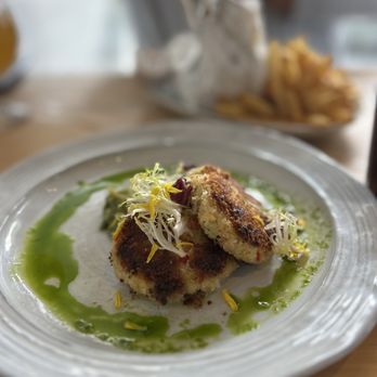 Stockhome - Crab cakes with avocado salad (special) - Mediterranean Near Me - Petaluma, California Stockhome - Crab cakes with avocado salad (special) - Mediterranean Near Me - Petaluma, California
