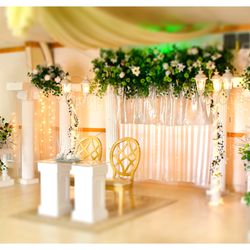 Los Jardines Ballroom