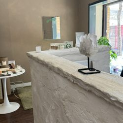 Dewy Skin Spa