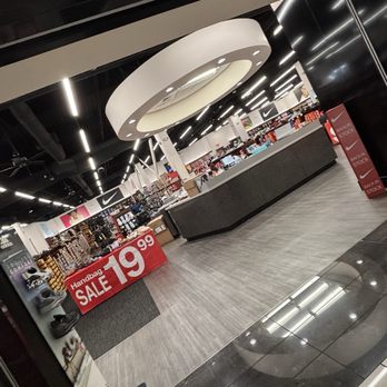 Shoe Dept. Encore - The inside - Shoe Stores Near Me - Las Vegas, Nevada Shoe Dept. Encore - The inside - Shoe Stores Near Me - Las Vegas, Nevada