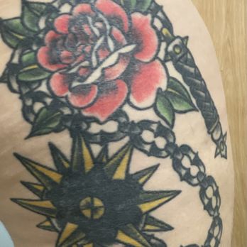 Walkers Point Tattoo - Mace and flower tattoo - Tattoo Near Me - Milwaukee, Wisconsin Walkers Point Tattoo - Mace and flower tattoo - Tattoo Near Me - Milwaukee, Wisconsin