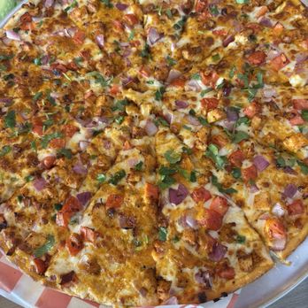 Pizza Twist - Butter Chicken pizza family size $32 - Pizza Near Me - Hampton, Virginia Pizza Twist - Butter Chicken pizza family size $32 - Pizza Near Me - Hampton, Virginia