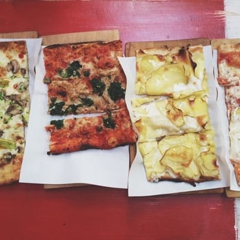 Pizzesco - Meine Lieblingsteilchen. - Pizza Near Me - Munich, BY