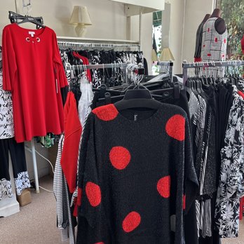 Harley's Dress Shoppe - More ladies apparel! - Women's Clothing Near Me - Chesnee, South Carolina Harley's Dress Shoppe - More ladies apparel! - Women's Clothing Near Me - Chesnee, South Carolina