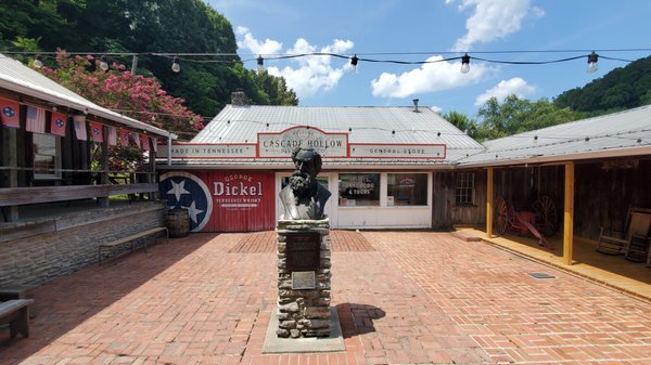 Cascade Hollow Distilling Co. (George Dickel Distillery) by null