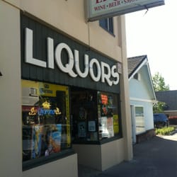 Rincon Latino - Large selection of beer in this little liquor store.
