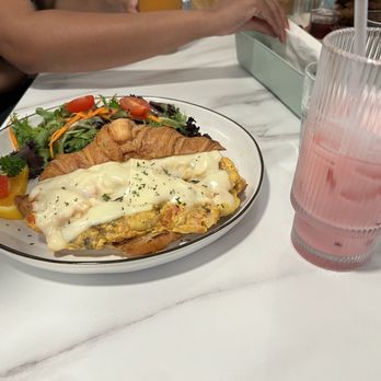 Taste & Glory - Tom Yum Scramble - Breakfast & Brunch Near Me - San Mateo, California Taste & Glory - Tom Yum Scramble - Breakfast & Brunch Near Me - San Mateo, California