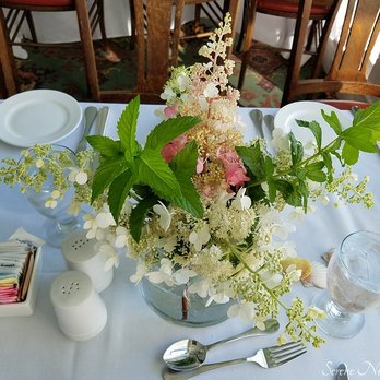 Colony Hotel - Hotels Near Me - Kennebunkport, Maine Colony Hotel - Hotels Near Me - Kennebunkport, Maine
