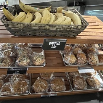 Alltown Fresh - Fresh fruit, muffins - Convenience Stores Near Me - Bolton, Connecticut
