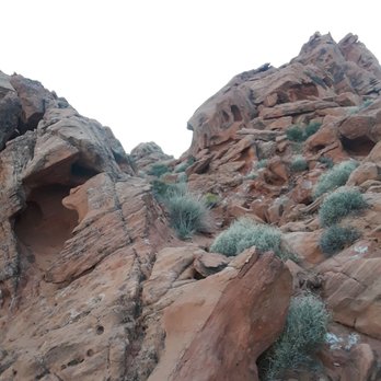 Redstone Dune Hike - Hiking Near Me - Overton, Nevada