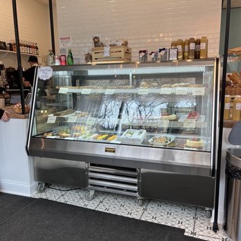 Maison Parisienne - Other French tarts and cakes and macaroons and sandwiches - Cafes Near Me - Chicago, Illinois Maison Parisienne - Other French tarts and cakes and macaroons and sandwiches - Cafes Near Me - Chicago, Illinois