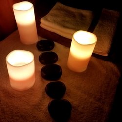 Yolo Foot Spa - Free Hot Stones with Any Massage!!