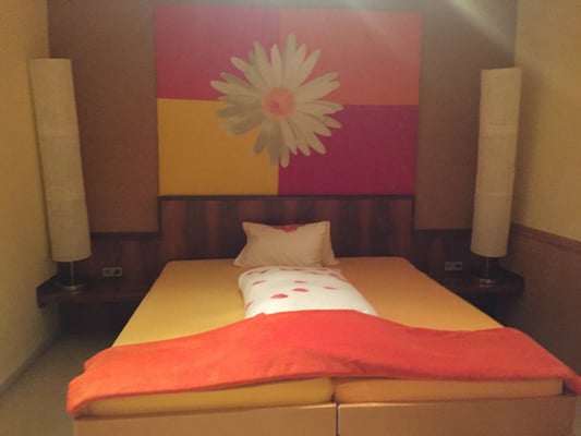 Malerwinkl Restaurant + Kunsthotel + Vinothek by null