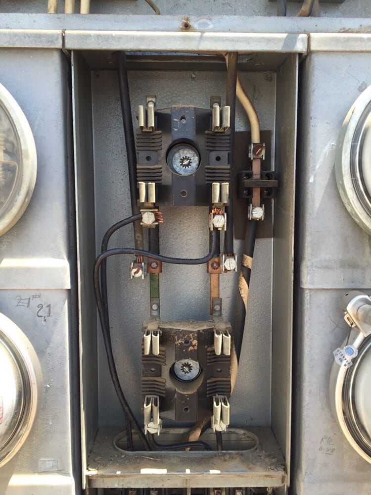 Slide of On Time Electric and Lighting