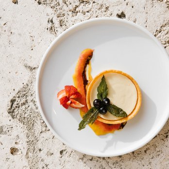Viento Kitchen & Bar - Zota Beach Resort - Bars Near Me - Longboat Key, Florida Viento Kitchen & Bar - Zota Beach Resort - Bars Near Me - Longboat Key, Florida