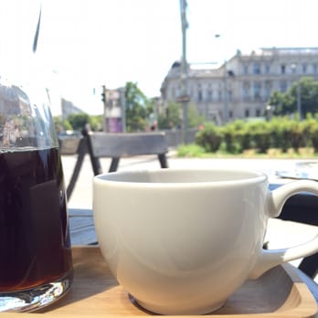 Jonas Reindl Coffee - Cafes Near Me - Vienna, 9 Jonas Reindl Coffee - Cafes Near Me - Vienna, 9