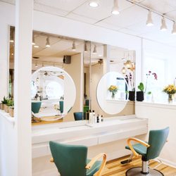Steller Salon & Apothecary