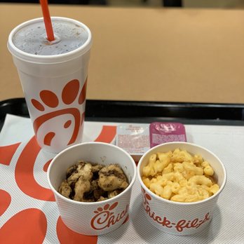 Chick-fil-A - 8-Count Grilled Nuggets with Mac & Cheese side and fountain drink (~$11). - Fast Food Near Me - Sacramento, California Chick-fil-A - 8-Count Grilled Nuggets with Mac & Cheese side and fountain drink (~$11). - Fast Food Near Me - Sacramento, California