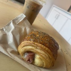 Salt Bae Iced and Ham&Cheese Croissant