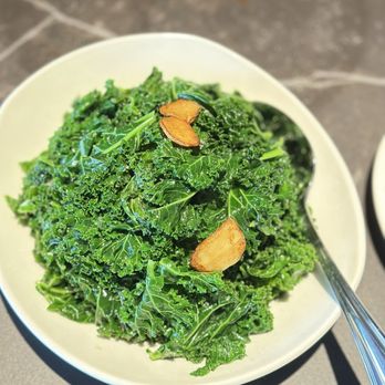 Din Tai Fung - Kale salad - Dim Sum Near Me - Brea, California Din Tai Fung - Kale salad - Dim Sum Near Me - Brea, California