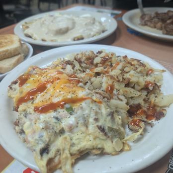 Flo's No 2 - Everything omelet - Breakfast & Brunch Near Me - Chino, California Flo's No 2 - Everything omelet - Breakfast & Brunch Near Me - Chino, California