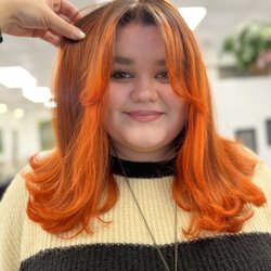 Loft 352 Salon - Fantasy color magic