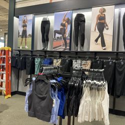 DICK'S Sporting Goods