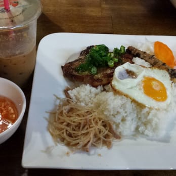 That Viet Place - Vietnamese Near Me - Macgregor, QLD
