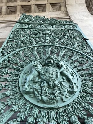 Wellington Arch by null