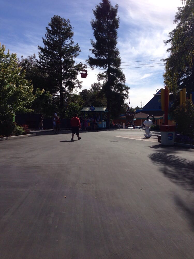 DIPPIN DOTS CART Updated August 2024 1 Great America Pkwy, Santa