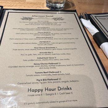 Harvest Food & Drink - Coffee & Tea Near Me - Jasper, Alberta