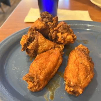 Sam's No 3 - Overcooked wings with very little sauce. - Breakfast & Brunch Near Me - Denver, Colorado Sam's No 3 - Overcooked wings with very little sauce. - Breakfast & Brunch Near Me - Denver, Colorado
