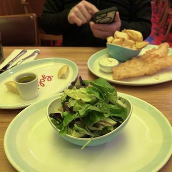 Golden Union Fish Bar - Side salad with fish and chips - Fish & Chips Near Me - London, XGL