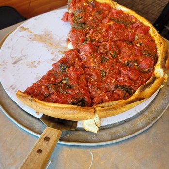 Zachary's Chicago Pizza - Chicken special deep dish - Pizza Near Me - Berkeley, California