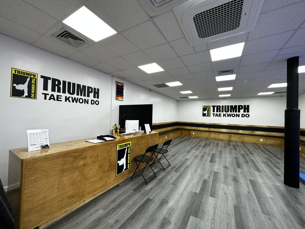 Triumph Taekwondo - Blauvelt Logo