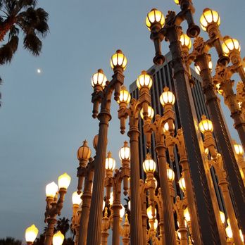 Urban Light at LACMA - Obligatory Urban Light photo shoot - Museums Near Me - Los Angeles, California Urban Light at LACMA - Obligatory Urban Light photo shoot - Museums Near Me - Los Angeles, California