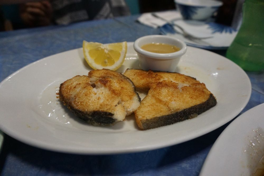 MANAGO HOTEL RESTAURANT 640 Photos & 371 Reviews 826155 Mamalahoa Hwy, Captain Cook, Hawaii