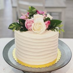 Wildflour Cakery - Wedding Cake Anniversary Cake     Shower Cake      Engagement Cake