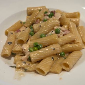 Cooper's Hawk Winery & Restaurant - Wine Bars Near Me - Avondale, Arizona