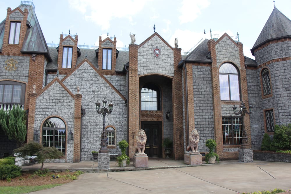 BARCLAY VILLA Updated October 2024 104 Pope Lake Rd, Angier, North