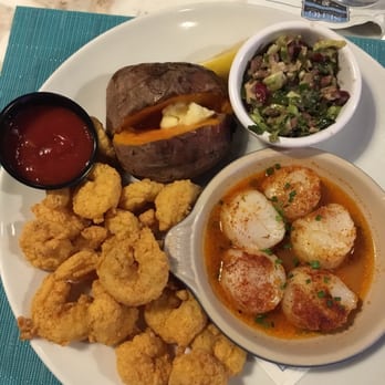 Poseidon - This place was packed! The food is good but needs a bit more seasoning! I had a nice time. This a great pace to enjoy seafood. - Seafood Near Me - Hilton Head Island, South Carolina Poseidon - This place was packed! The food is good but needs a bit more seasoning! I had a nice time. This a great pace to enjoy seafood. - Seafood Near Me - Hilton Head Island, South Carolina