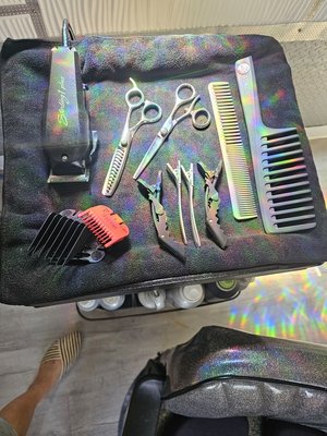 Hair Cuts & Style - Helping my clients create their own vibes Hair Cuts & Style - Helping my clients create their own vibes