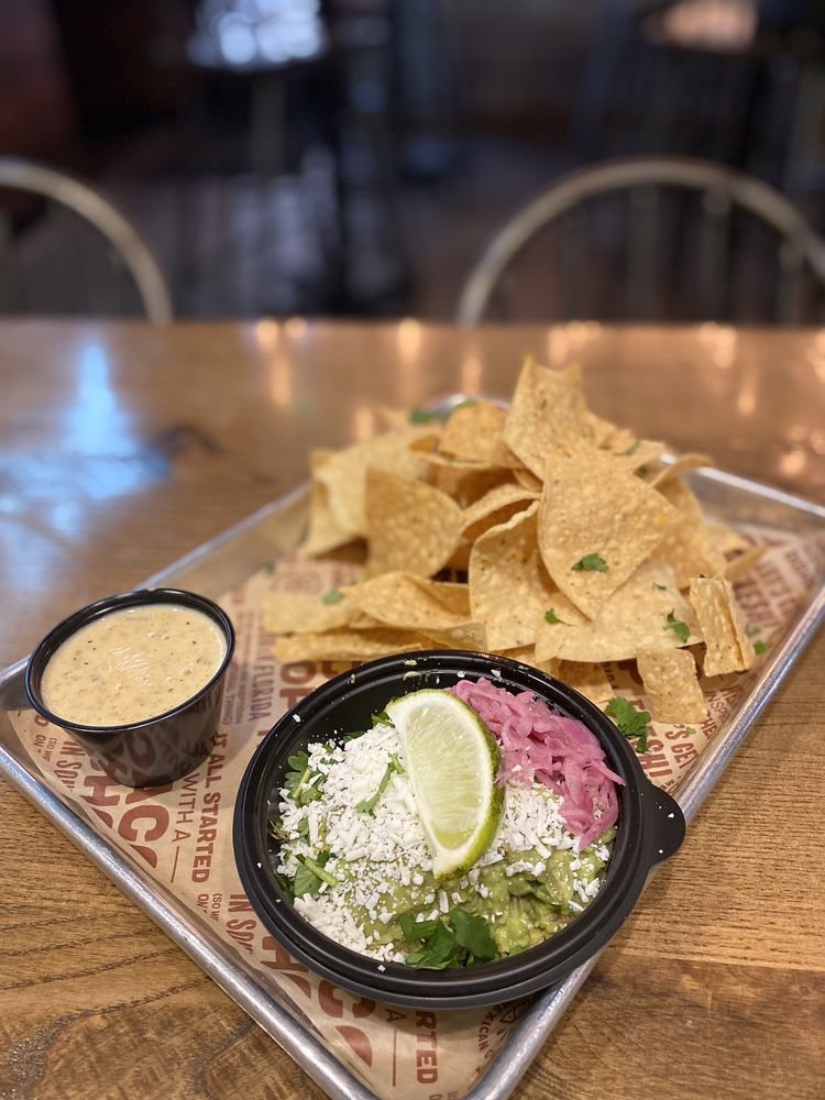LIME Fresh Mexican Grill Image
