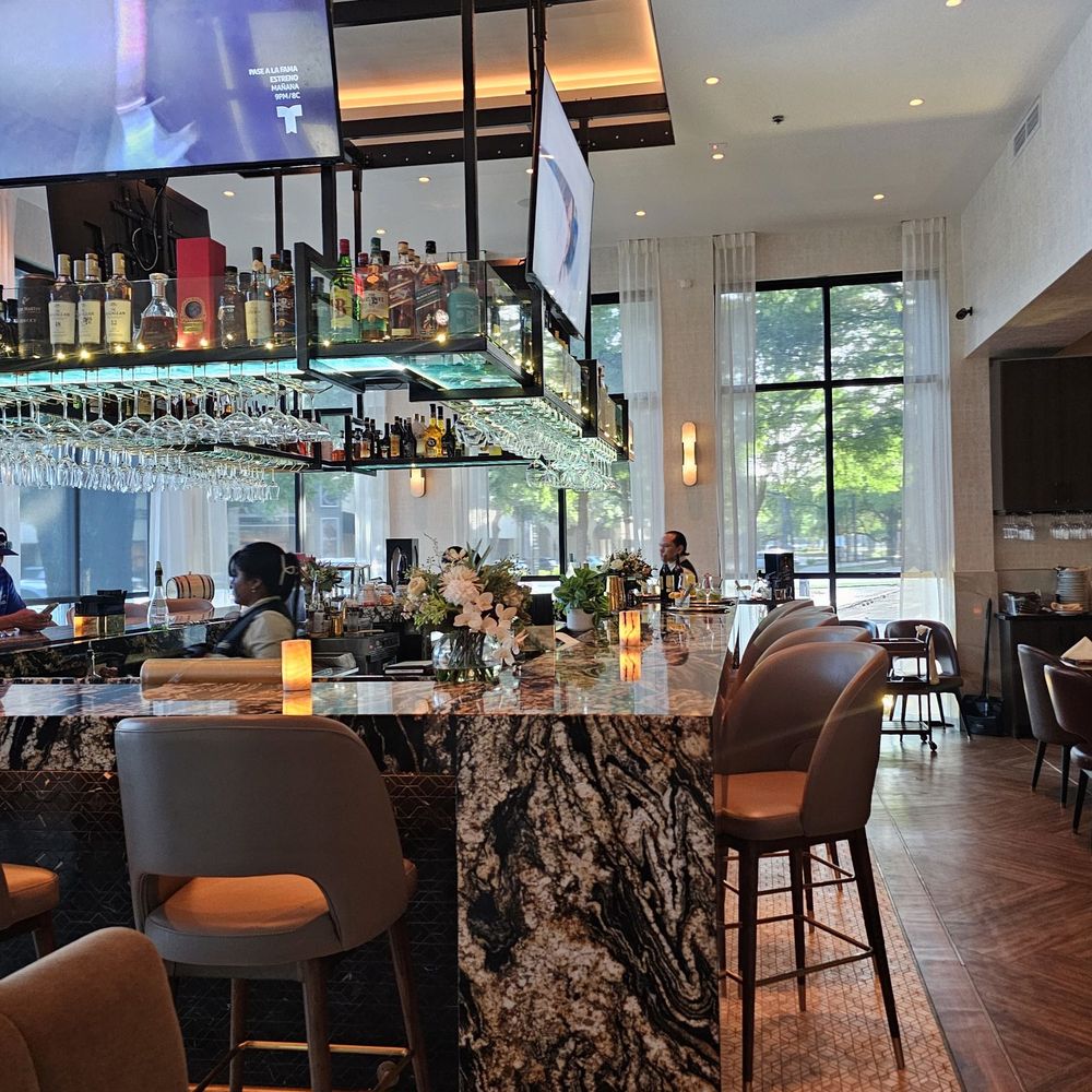 Perry's Steakhouse \u0026 Grille Domain Dr, Austin, TX 78758 - Last Updated  January 2026 - Yelp, image size:1000x1000